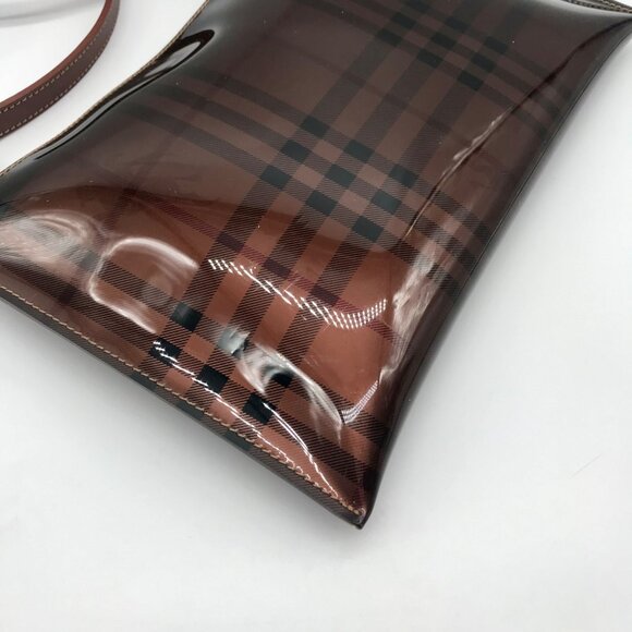 Burberry Brown Vinyl Nova Check Shoulder Bag - Picture 9 of 12